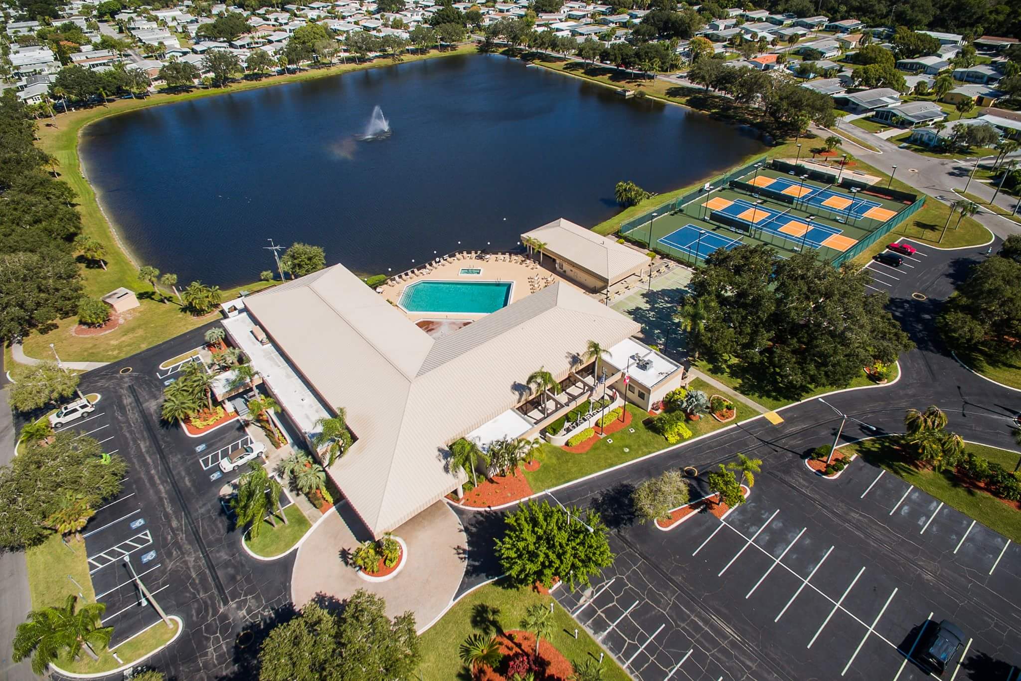 Active adults, active adult communities, active adult communities Florida, Florida retirement communities, Florida manufactured home communities, Florida mobile home communities, Florida retirement communities